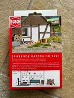 Busch 7921, HO-Massstab, Spielende Katzen