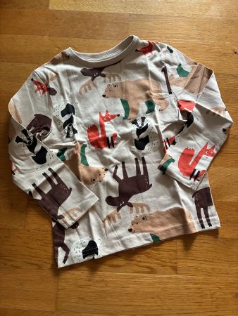 Schönes Langarmshirt Gr. 104, Neu