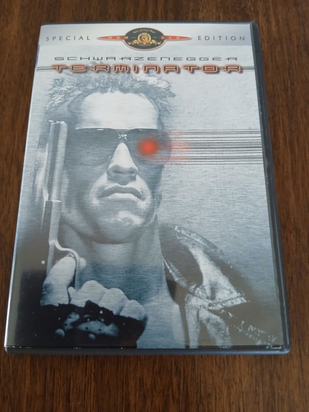 Tutti i DVDs: Terminator DVD Special Edition – Usato da Pfungen venduto da evala50