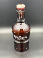 Müller Bräu Bierflasche mit dem zierlichen Griff