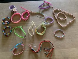 Armband Set Mädchen diverse Farben gebraucht und neuwertig