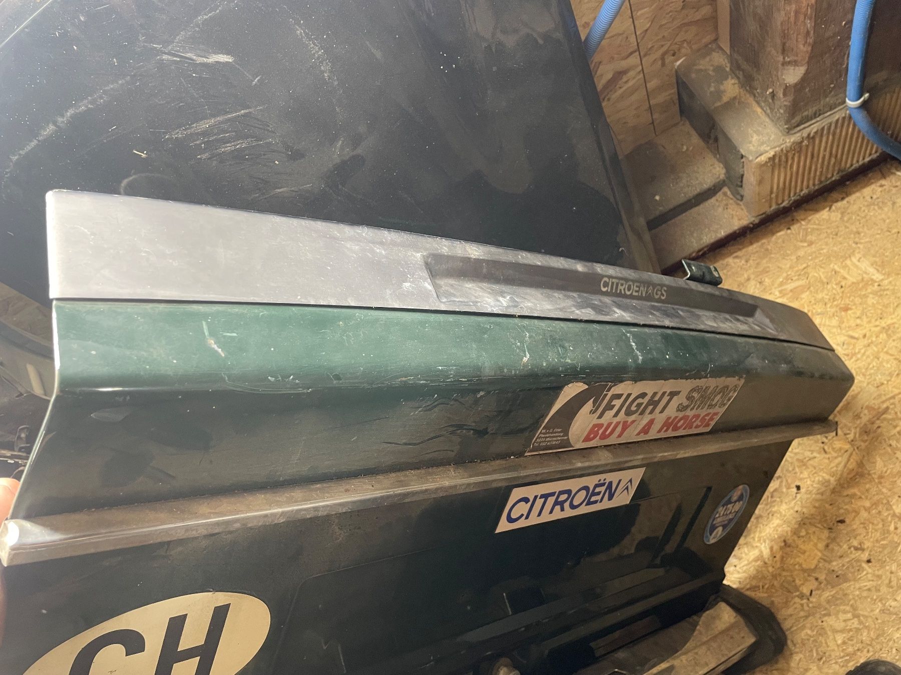 Citroën Tutti pezzi di ricambio auto: Heckklappe zu Citroën GS – Usato da Gletterens venduto da XBHS7412 1