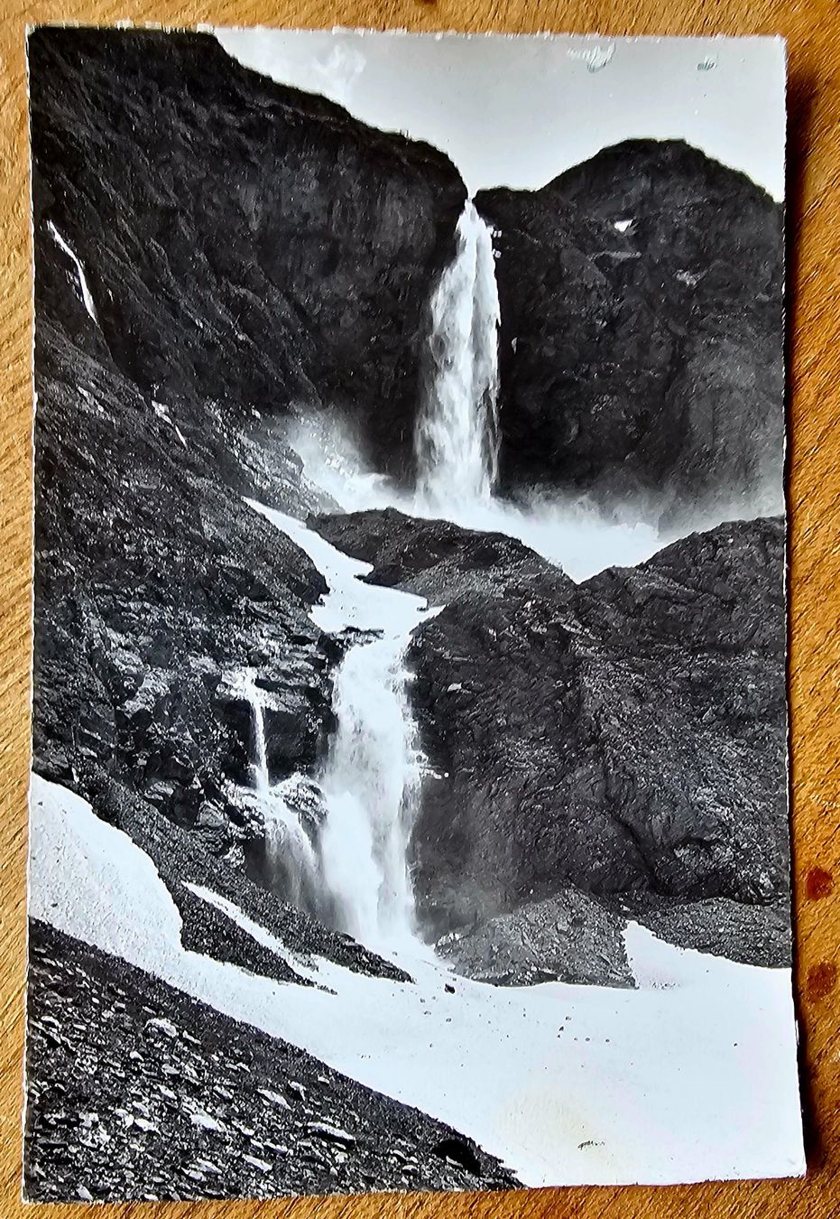 Cartoline postali: AK LAUENEN Wasserfall – Usato da Les Valettes venduto da Nuba1