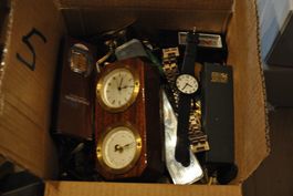 5) Lot Uhren ab 10.-- Stutz