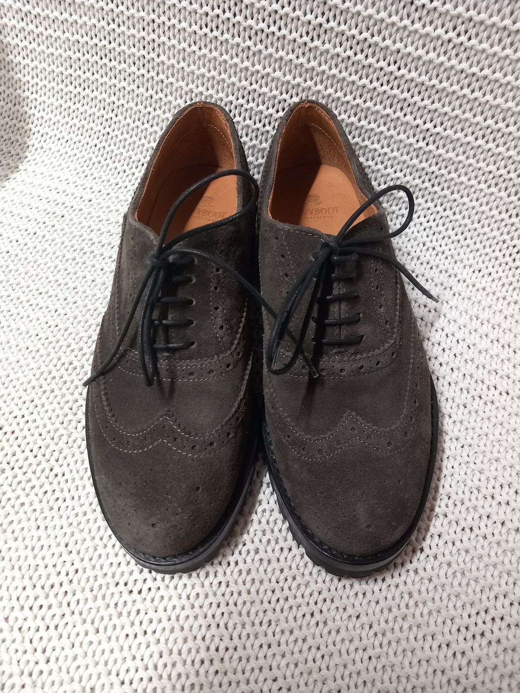 Navyboot Scarpe da donna: Navyboot Wildlederschuhe (Budapester) Gr. 36 – Usato da Gwatt (Thun) venduto da umwelt-brocki 1