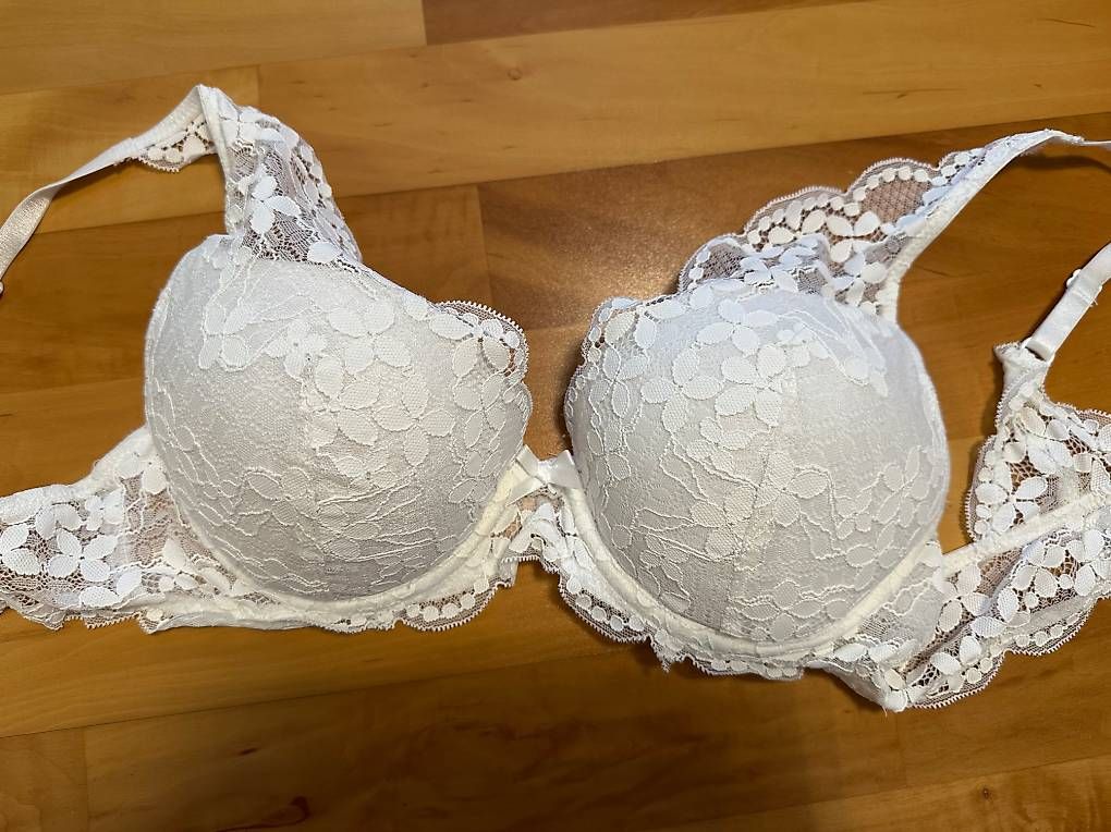 Altra biancheria intima: BH von Petite fleur weiss/Spitze – Nuovo (secondo la descrizione) da Niederhasli venduto da R__A