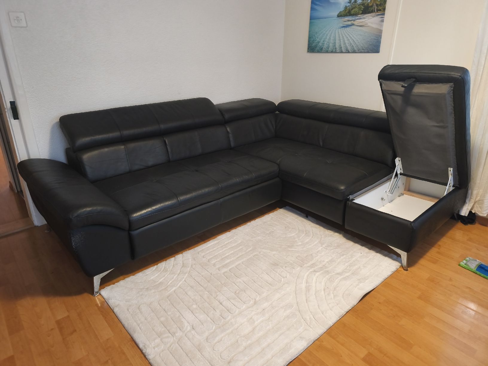 Sofas: Ledersofa mit Halbinsel-Schlaffunktion im Angebot – D'occasion à Gossau SG par cos_z72k