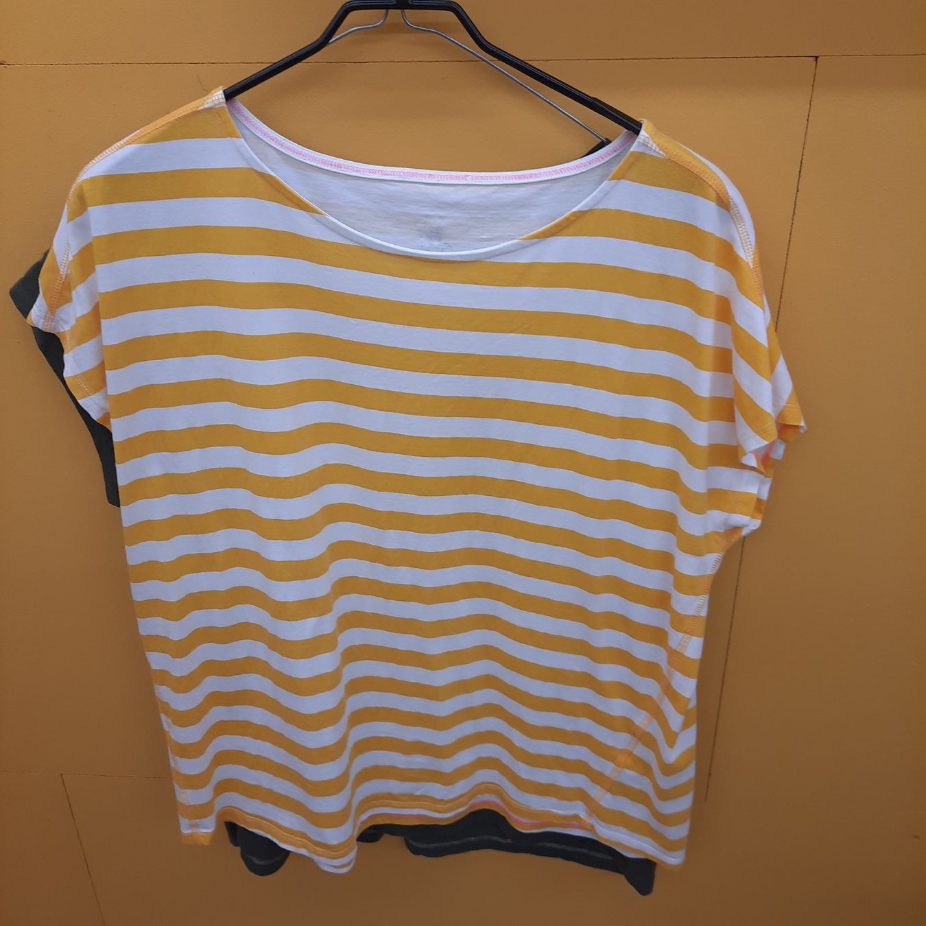 Cecil T-shirt: Cecil 2 Shirt Grösse XL – Usato da Dietfurt venduto da Unka 2