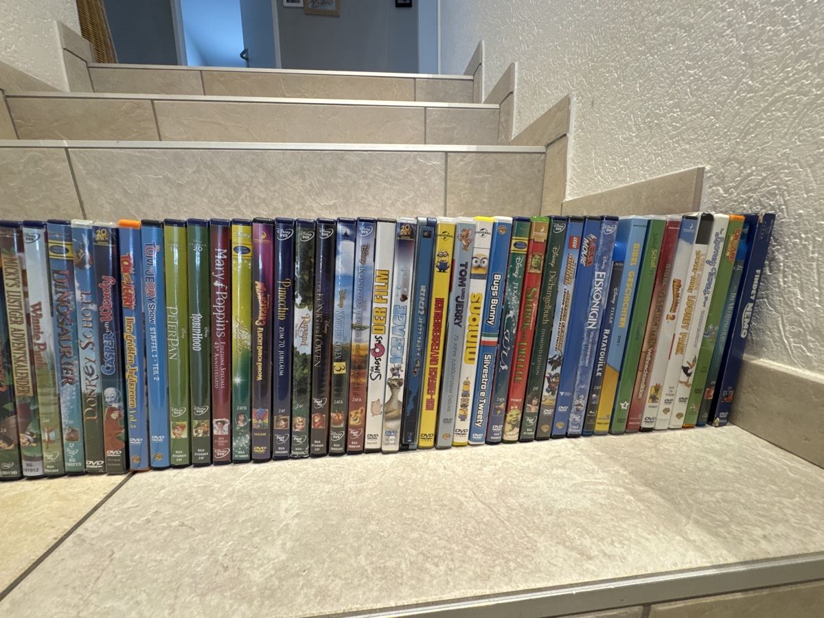 Alle DVDs: Grosse DVD Sammlung für Kinder – Gebraucht aus Münchenbuchsee von LuiConte 2