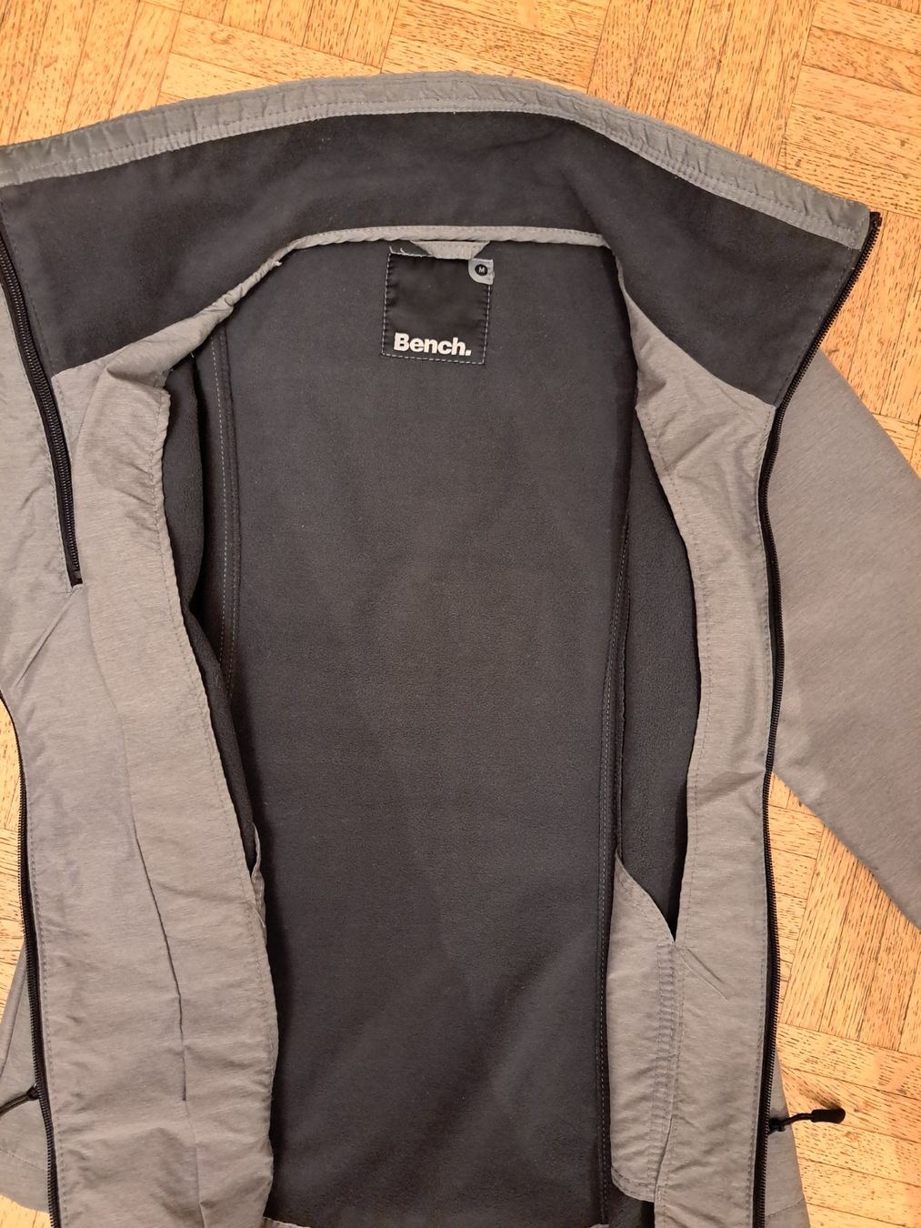 Bench Giacche: Softshelljacke Bench – Usato da Altishofen venduto da nit13 1