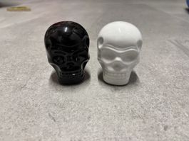Set salière poivrière crâne noir blanc neuf halloween