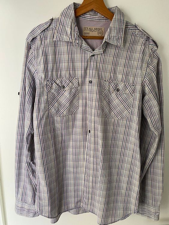 Chemise neuve esprit homme - Vêtements