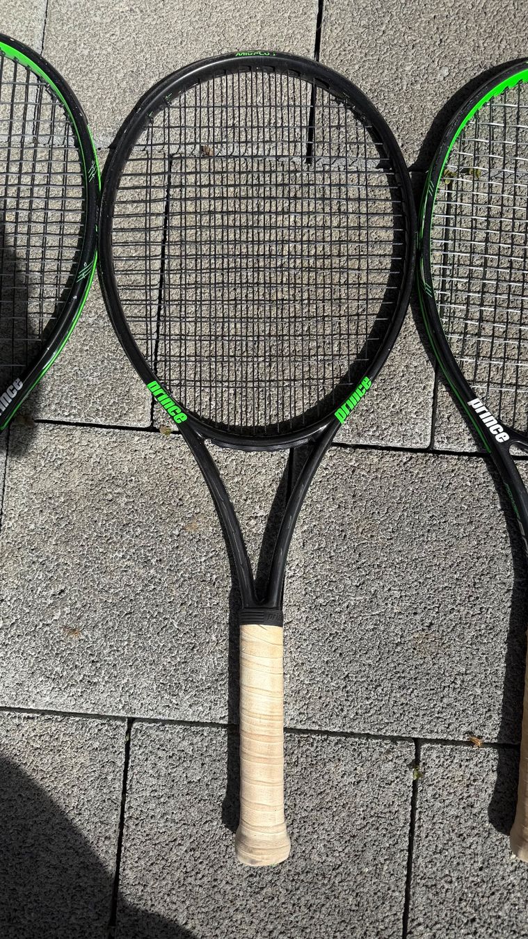 Babolat Racchette: Tennisschläger Prince und Babolat – Usato da Brüttisellen venduto da ELM2019 2
