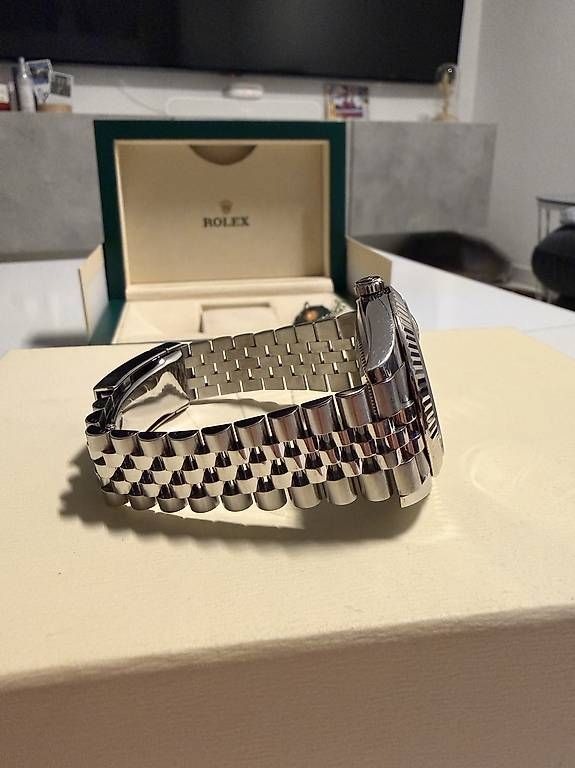 Orologi: Rolex Datejuste 41 - White gold – Usato da Delémont venduto da Virus44 3