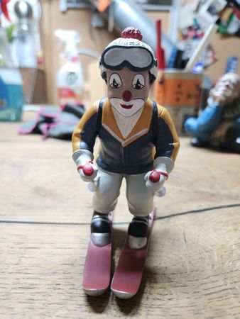 Gilde Clown Skifahrer Deko Figur (V)