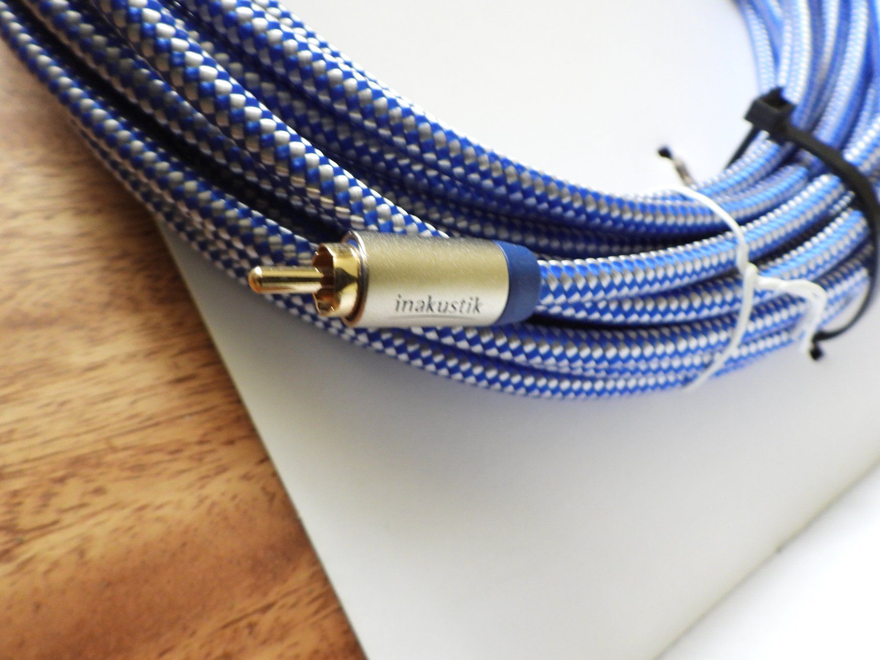 Inakustik Cavi: Inakustik Premium Mono Subwoofer Cable 15M – Nuovo (secondo la descrizione) da Tavannes venduto da jimananas 3