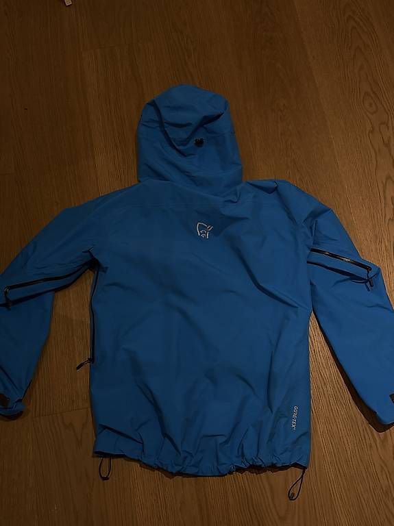 Norrøna Giacche: Norrona ski Jacke GorTex - XLarge – Usato da Küsnacht ZH venduto da nor_gp68 1