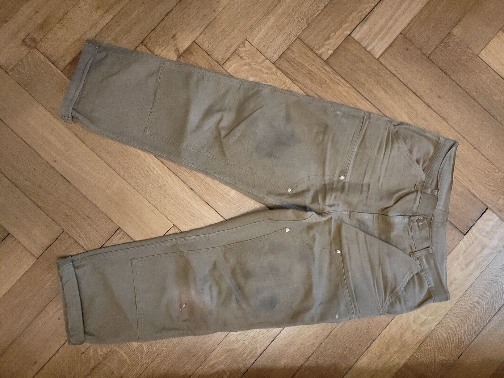 Carhartt Pantaloni: pantalons double knees de Carhartt  – Usato da Lausanne venduto da Al_Sk8 3