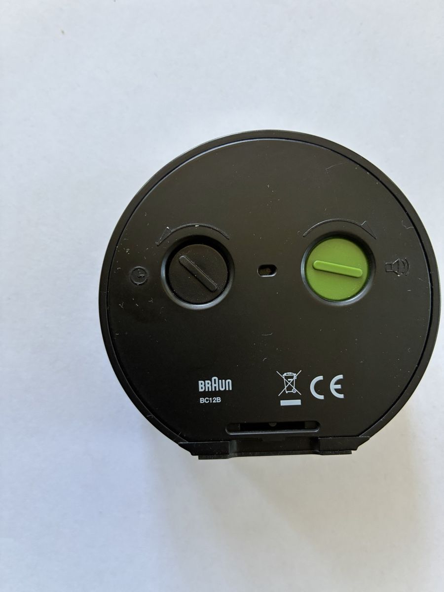Braun Wecker: Wecker Braun  – Gebraucht aus Riehen von J.-M. 2