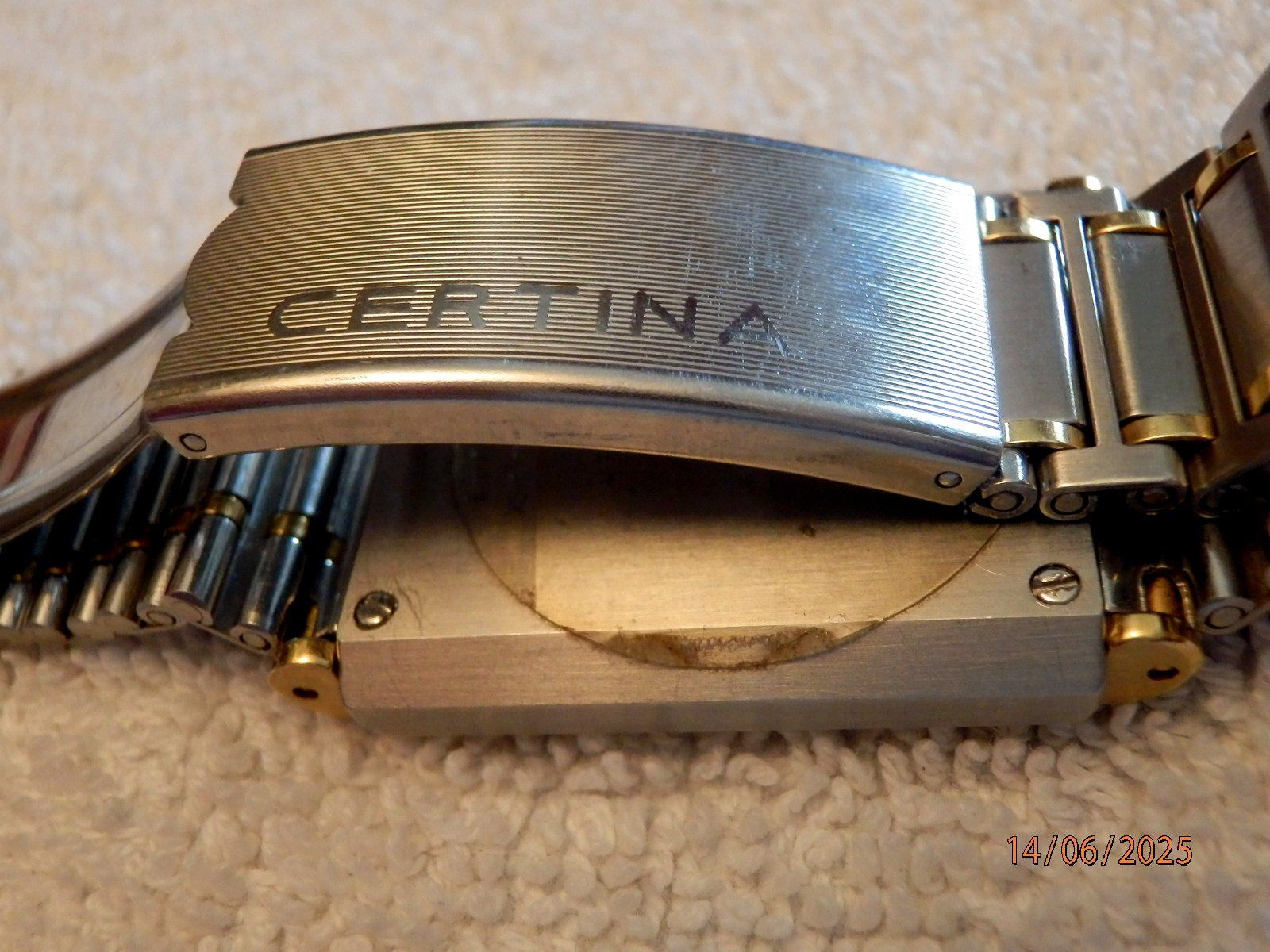 Certina Orologi: Certina, Quartz, Gehäuse + Armband mit Goldelemente, 27 x 37 – Usato da Ueberstorf venduto da dinbau 5