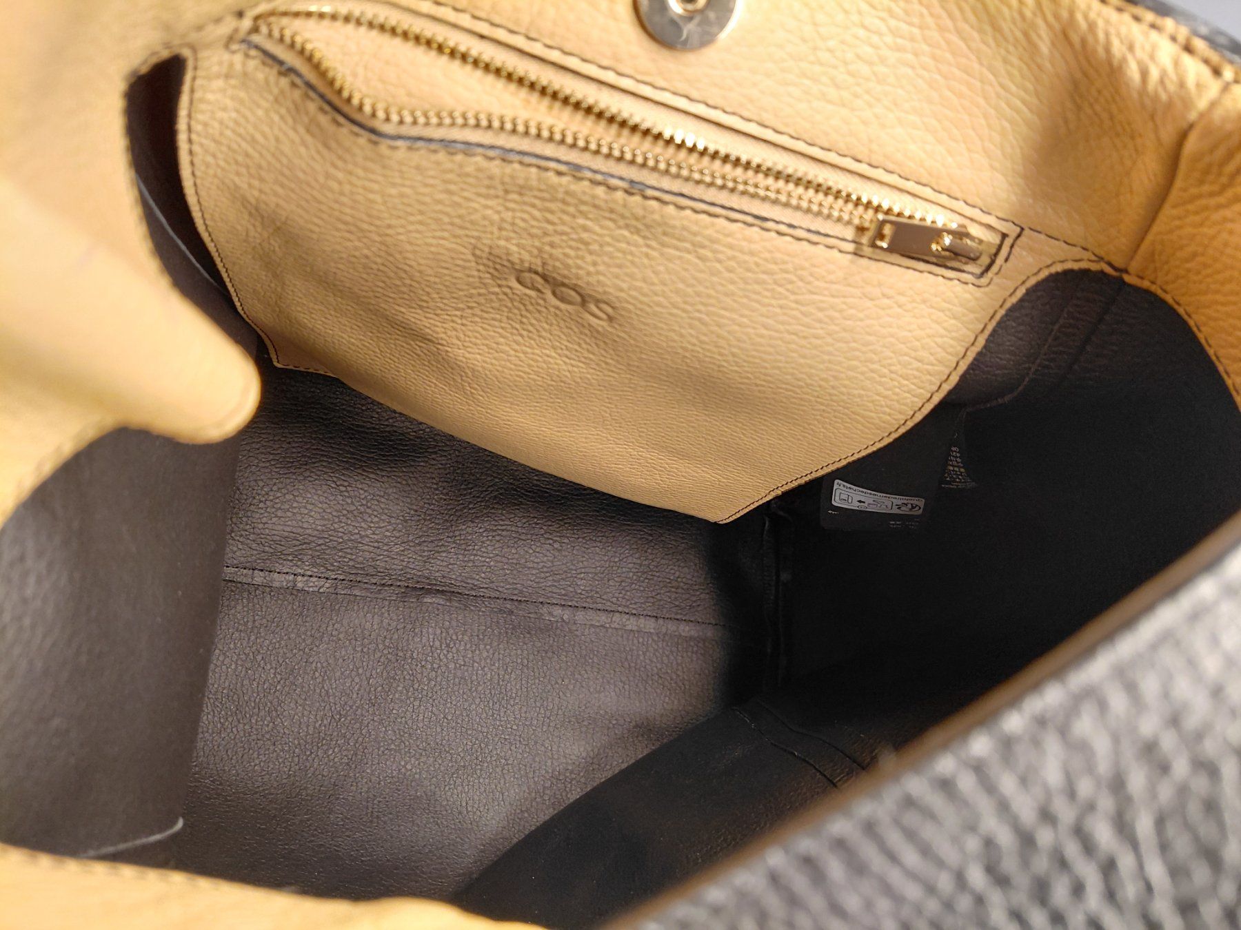 Cos Taschen für Damen: Ledertasche COS – Gebraucht aus Zürich von benski34 4