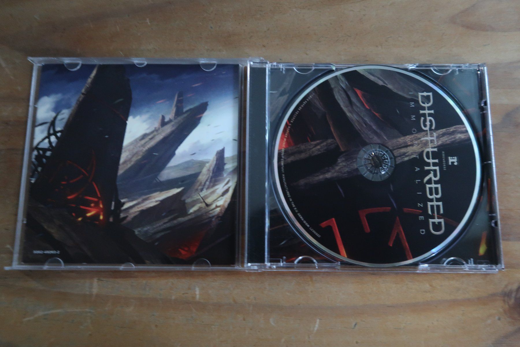CD: DISTRURBED - IMMORTALIZED - CD – Usato da Basel venduto da Patiscat 3