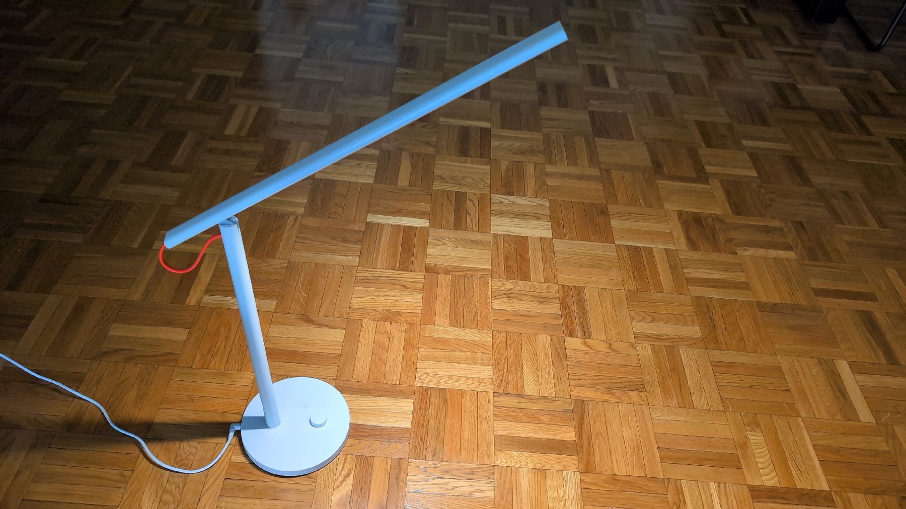 Lampen: Mini Smart LED Desk Lamp IS – Neu (gemäss Beschreibung) aus Zürich von Quentmeier