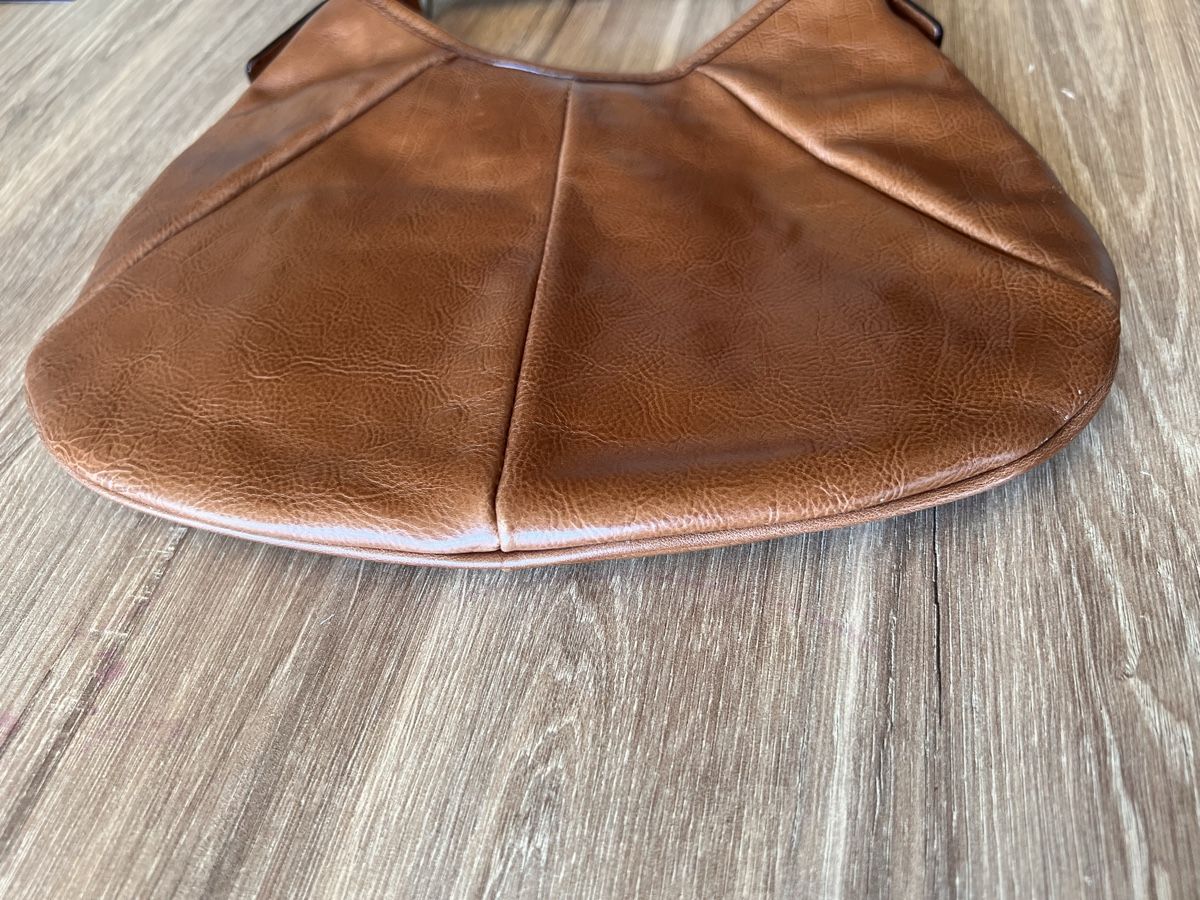 Saint Laurent Borse: Yves Saint Laurent Mombasa – Usato da Thalwil venduto da zso_g7vg 8