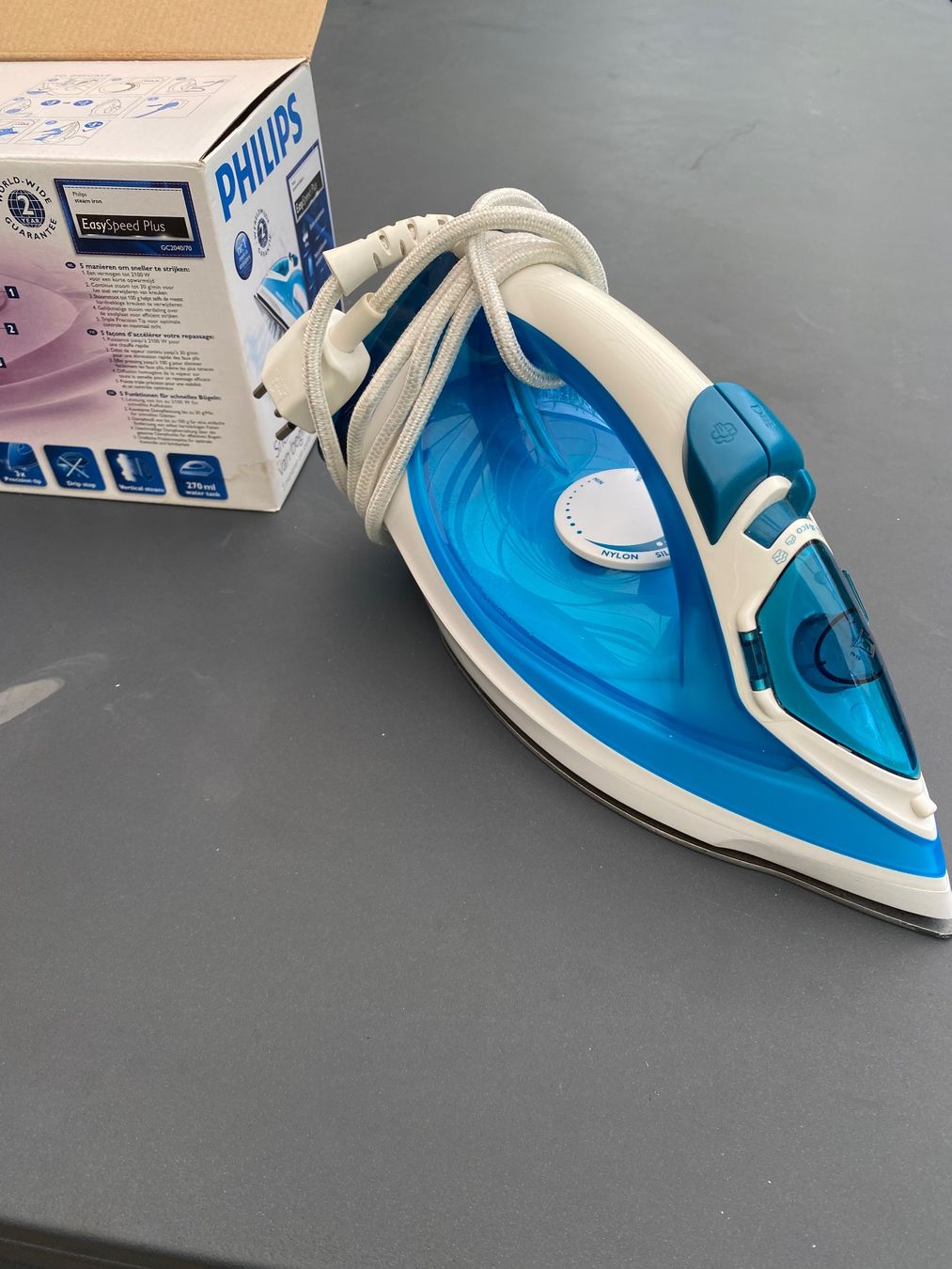 Philips Fers à repasser: Fer à repasser – D'occasion à Conches par Brigant4 1