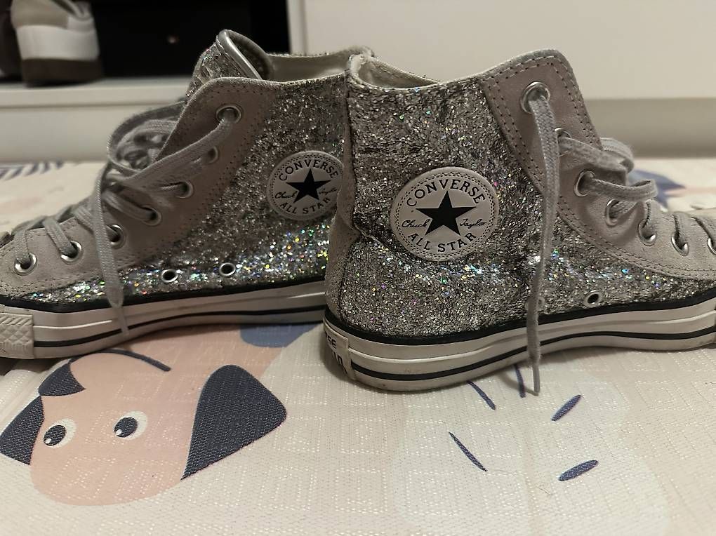 Chaussures hommes: Converse All stars 36 – D'occasion à Renens VD par mary184
