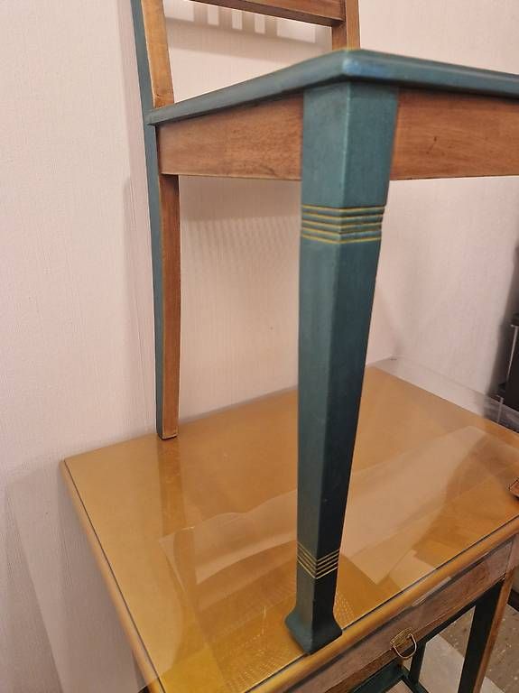 Set di tavolo e panche: Tisch und Stuhl – Usato da Winterthur venduto da Sadega 3