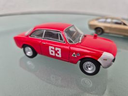 Alfa Romeo 1600 GTA. 1:43. Porto 3,90