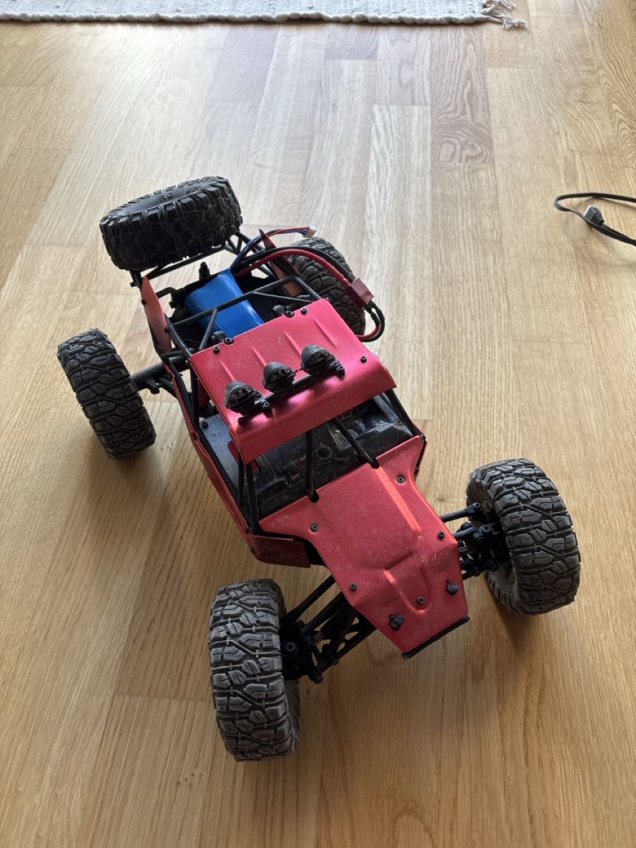 RC Modellbau: Ferngesteuertes RC Auto – Gebraucht aus Wolfertswil von sev_bvk9