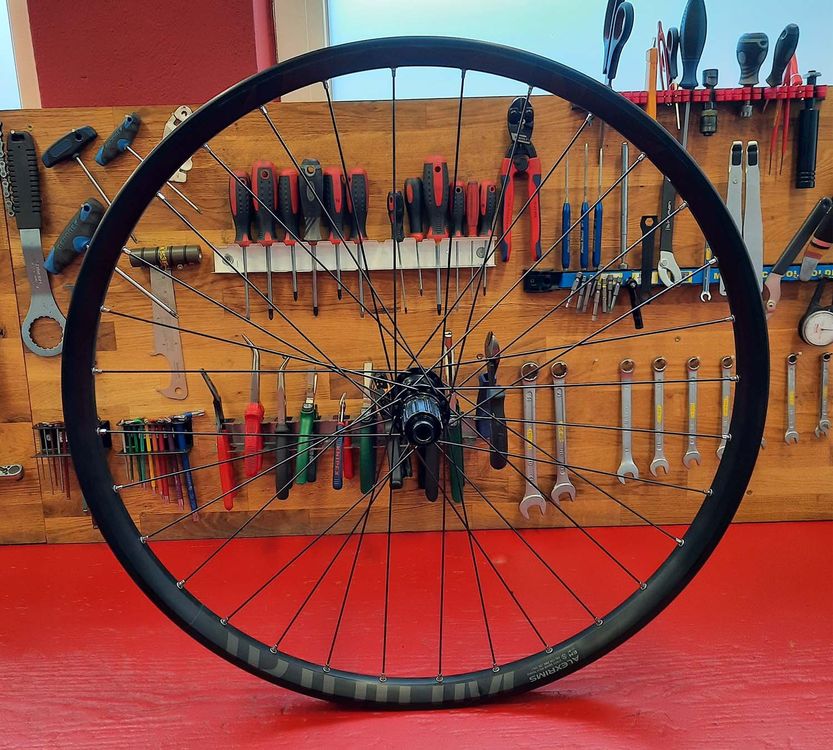 Na predaj Shimano Mt400-B náboje centerlock, sada - Náboje na MTB kotúčové kolesá - bazár