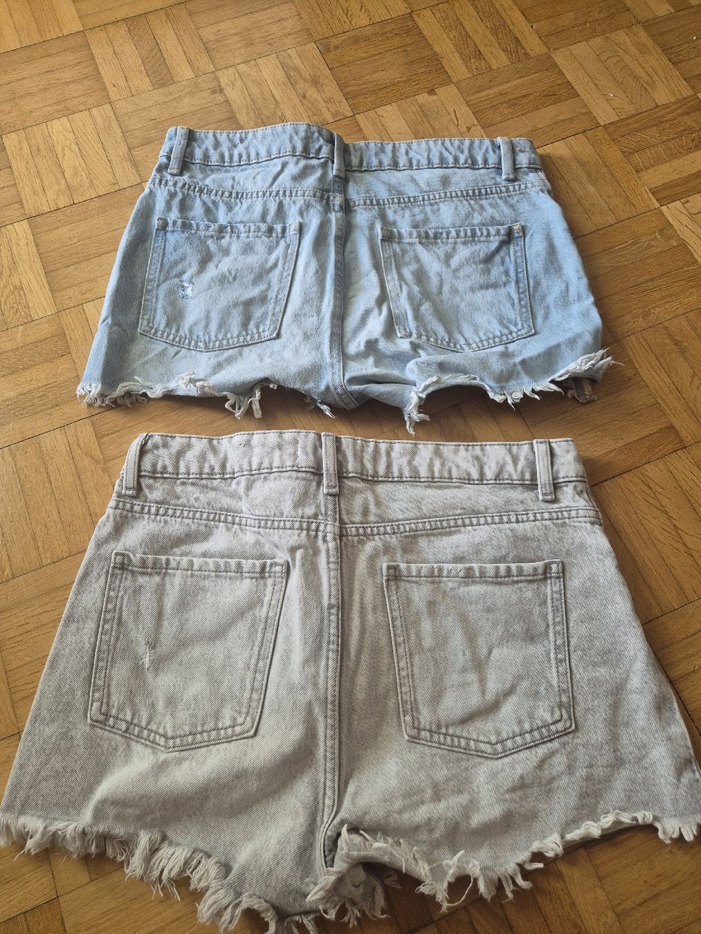 Jeans: kurze Jeans gr.38  – Neu (gemäss Beschreibung) aus Hergiswil NW von kedova3 1