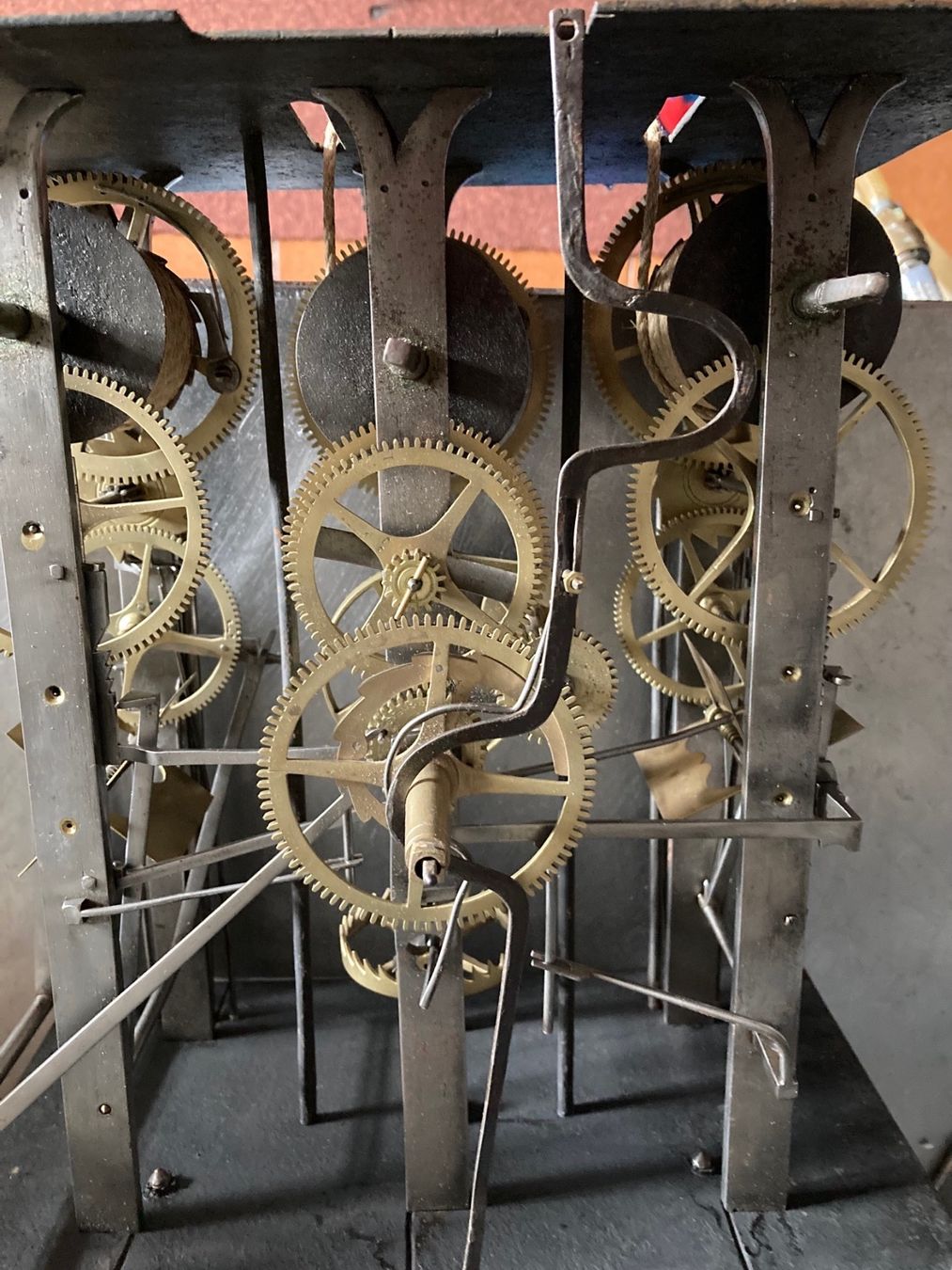 Orologi da terra & Orologi da parete: 4 Glocken Burgunderuhr – Usato da St-Légier-Chiésaz venduto da Antichorloge 1