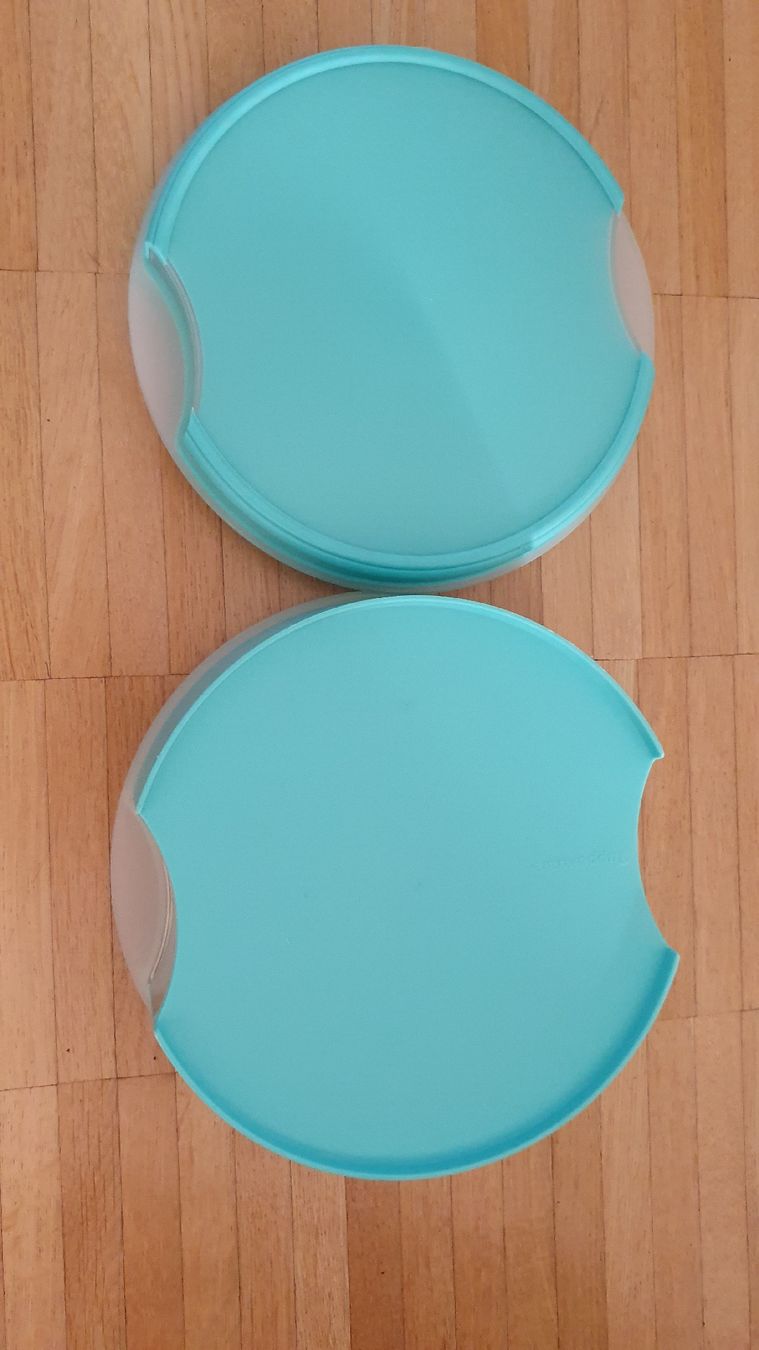 Tupperware Recipients et similaires: Tupperware Keks/Vorratsdose mit Deckel Tuerkis  – D'occasion à Laufenburg par megane1959 4