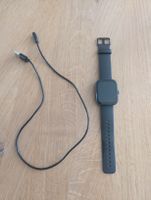 Smartwatch schwarz mit Ladekabel von Kuizil