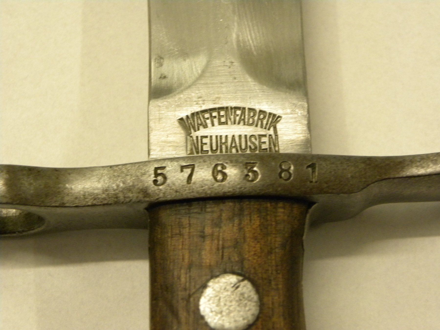 Schweizer Armee Ausrüstung & Ersatzteile: Bajonett 1918 – Gebraucht aus Gretzenbach von  3