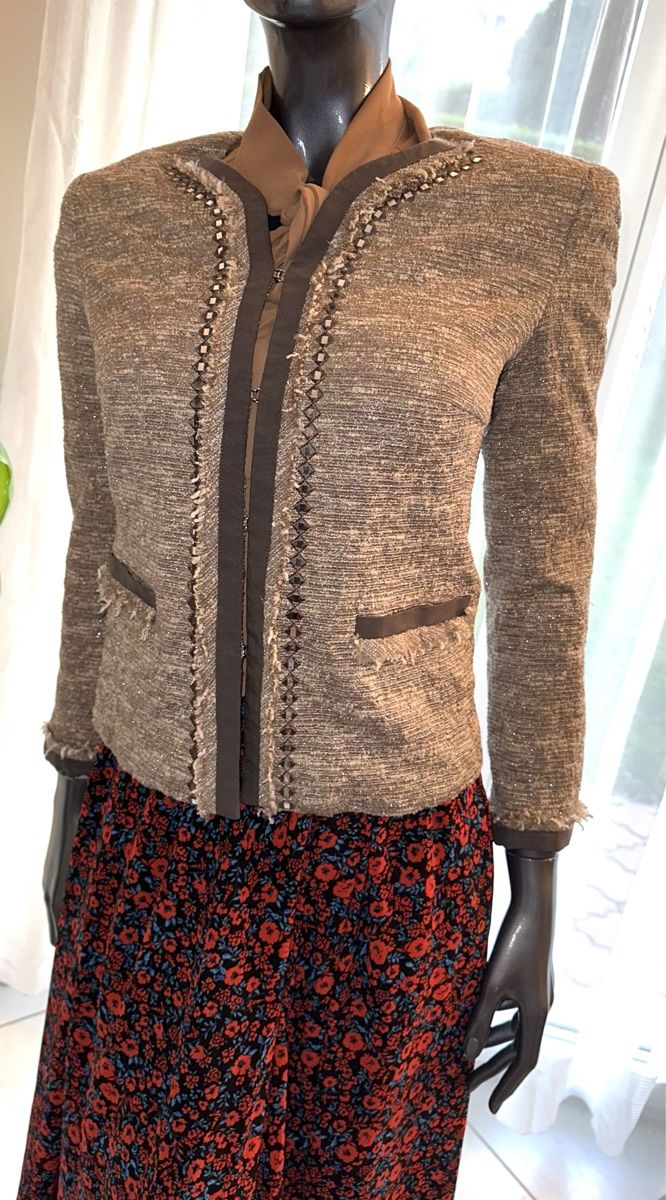 DKNY Jacken: DKNY BLAZER GR. 2 (S) neuwertig – Neu (gemäss Beschreibung) aus Unteraegeri von MH203 1