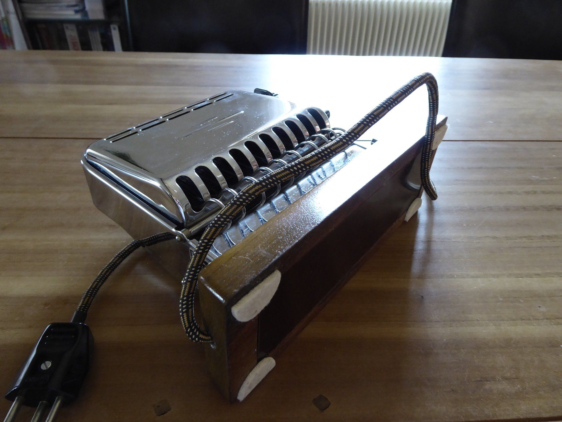 Jura Appareils de cuisine: JURA Vintage Toaster – D'occasion à Eschenz par sommerwind2012 6