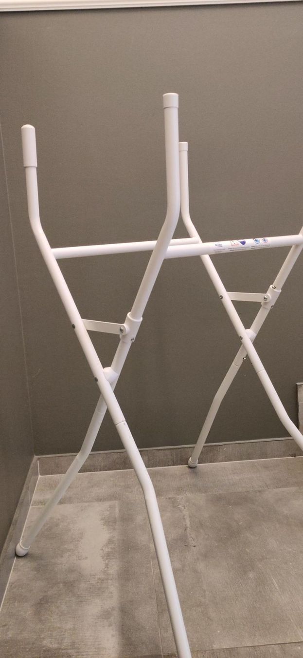 Rotho Tutto per il bagno: Support de bain - ROTHO BABYDESIGN - Badewannenständer – Usato da Bremblens venduto da kon_pzd7