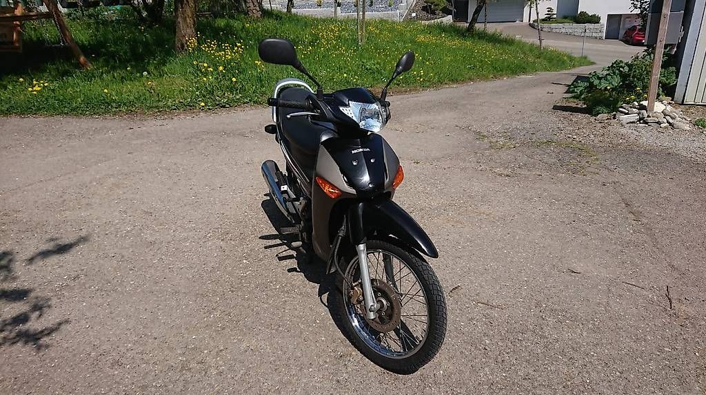 Honda Strasse: Honda ANF 125 Innova – Gebraucht aus Bazenheid von  3