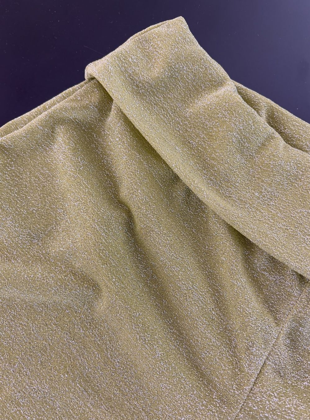 Hosen: Lässige transparente Glitzer-Shorts – Neu und originalverpackt aus Zürich von Naebeli 3