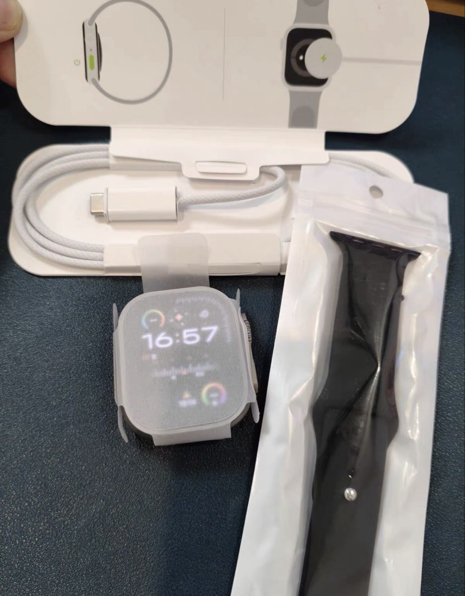 Apple Smartwatch: Apple Watch Ultra 2  – Neu (gemäss Beschreibung) aus Yverdon-les-Bains von con_5qmg 1