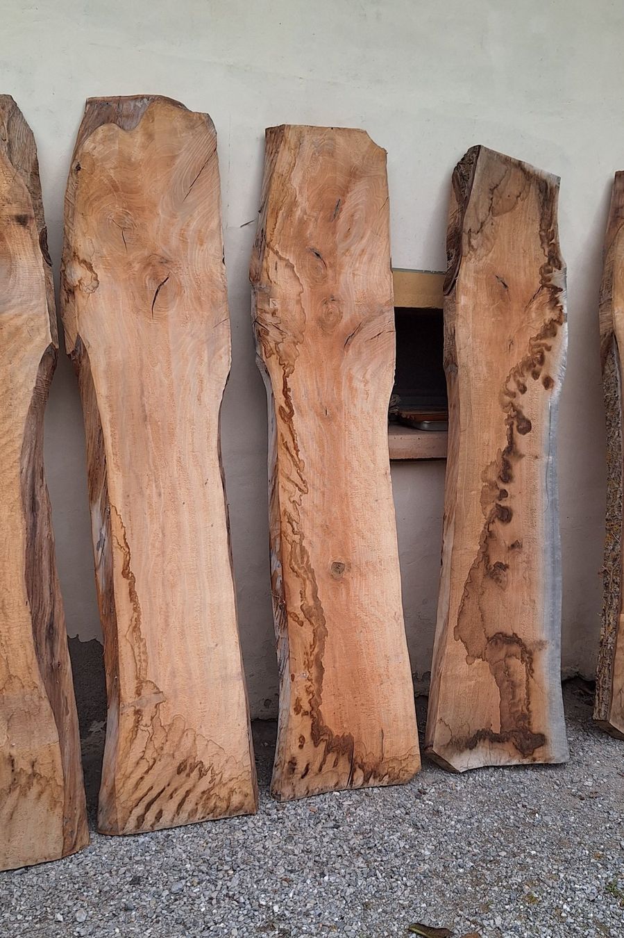 Articoli in legno: planche de noyer – Nuovo (secondo la descrizione) da Bussy FR venduto da 023 3