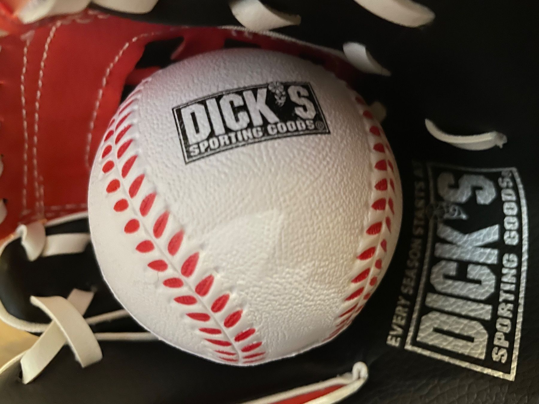 Jouets: Original Dick‘s Baseballhandschuh inkl. Softball – D'occasion à Goldswil par Fisel 4