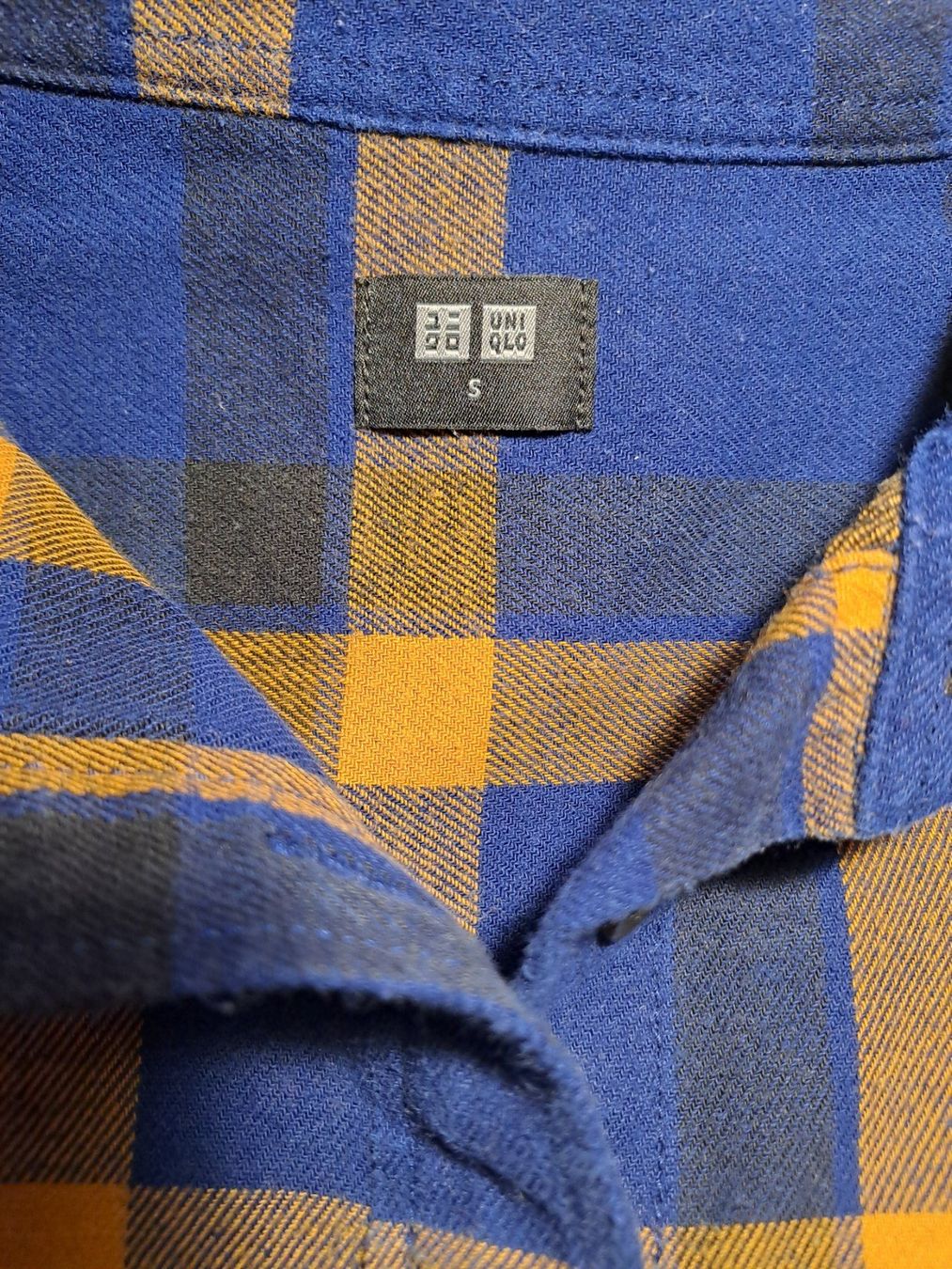 Camicette: Holzfäller-Bluse Uniqlo S – Usato da Volketswil venduto da ronbons 2