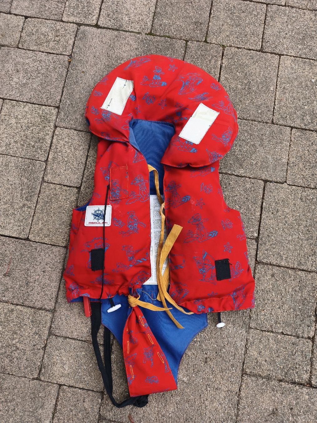 Giubbotti di salvataggio: Schwimmweste bis 20kg – Usato da Gontenschwil venduto da Jeepli1970