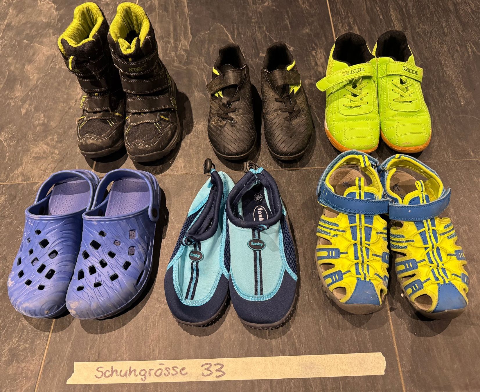 Scarpe per ragazzi: Jungenschuhe Gr. 33 – Usato da Dintikon venduto da Aurelia83 4